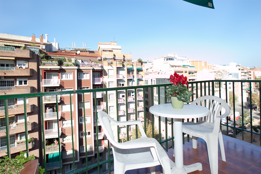 Download this Encants Apartment Barcelona picture