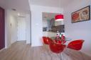GIR80 Standard Suite 2 Apartment in Barcelona