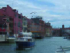 Take a tour on the Grand Canal